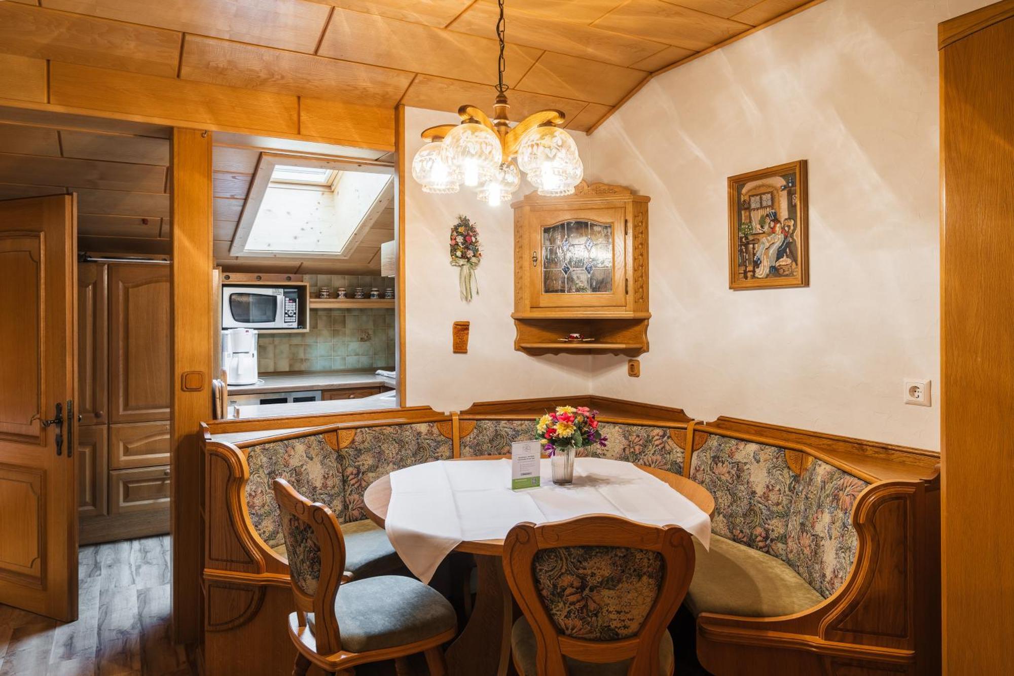 Appartementanlage Thermenblick Ski In & Ski Out Бад Кляйнкирххайм Экстерьер фото