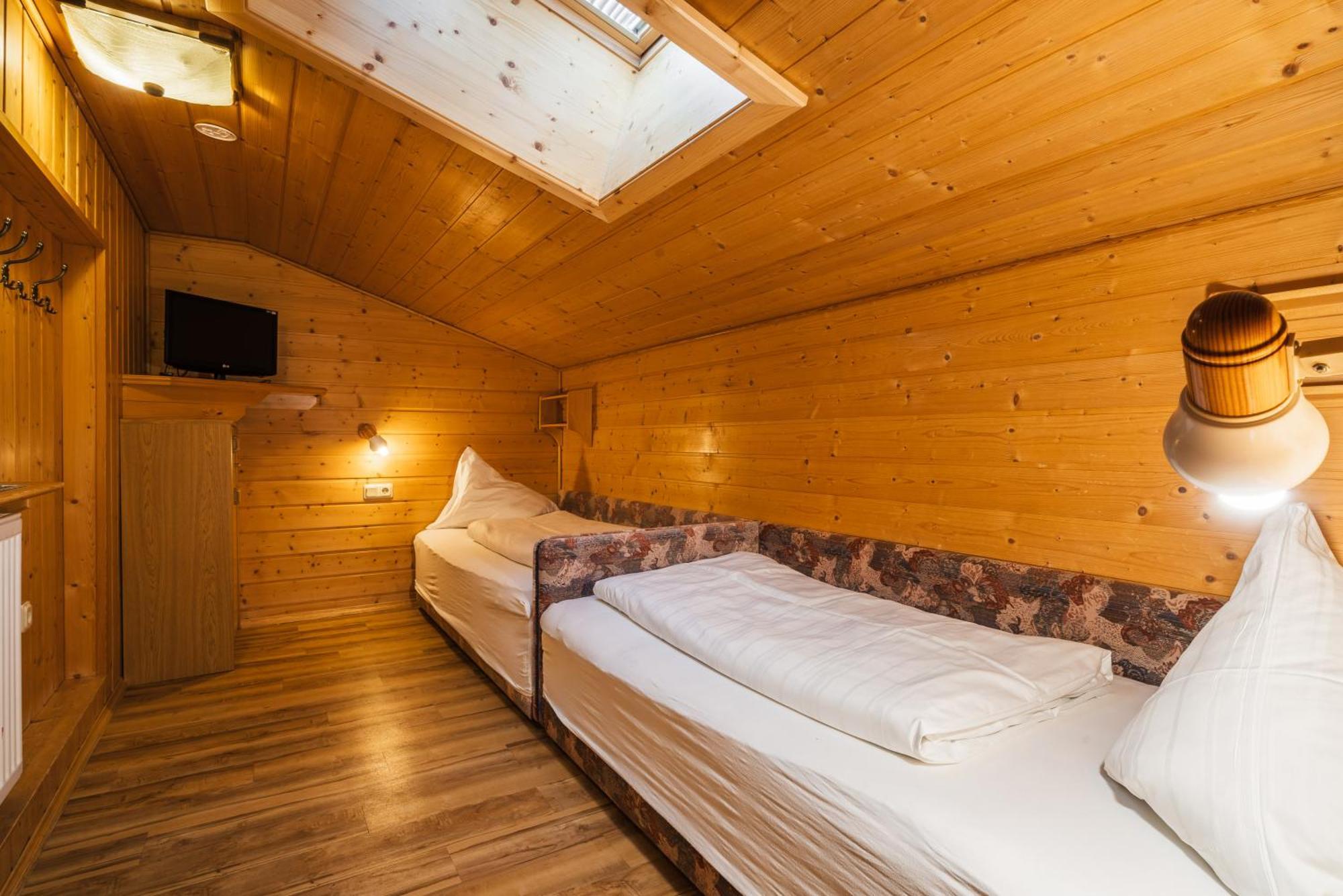 Appartementanlage Thermenblick Ski In & Ski Out Бад Кляйнкирххайм Экстерьер фото