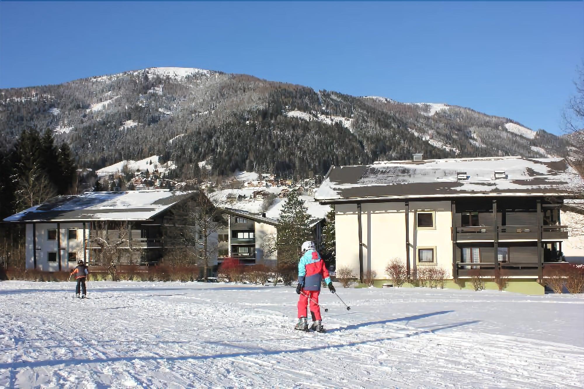 Appartementanlage Thermenblick Ski In & Ski Out Бад Кляйнкирххайм Экстерьер фото