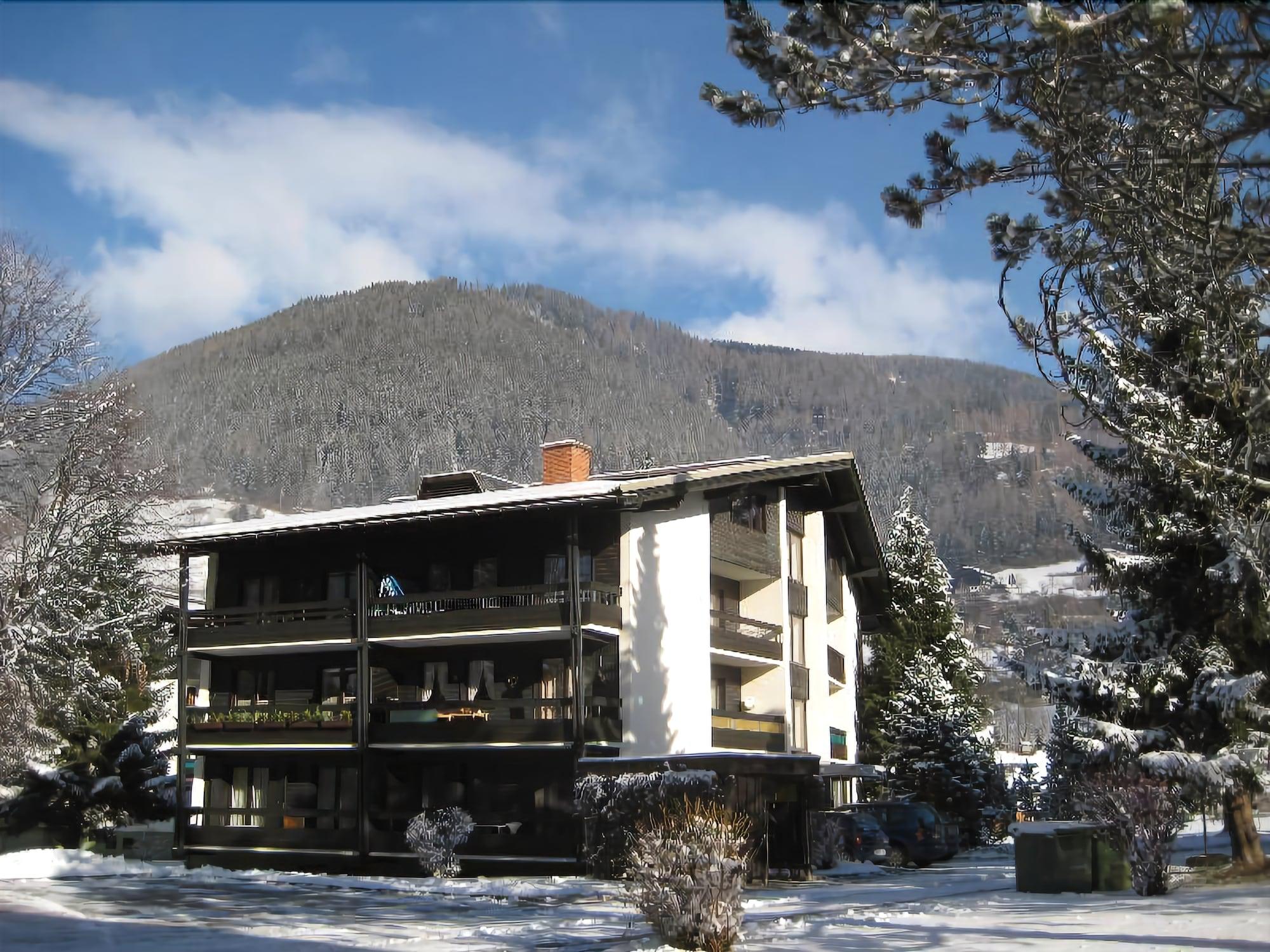 Appartementanlage Thermenblick Ski In & Ski Out Бад Кляйнкирххайм Экстерьер фото