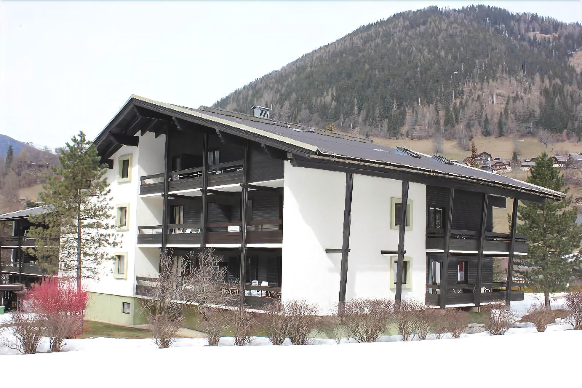 Appartementanlage Thermenblick Ski In & Ski Out Бад Кляйнкирххайм Экстерьер фото