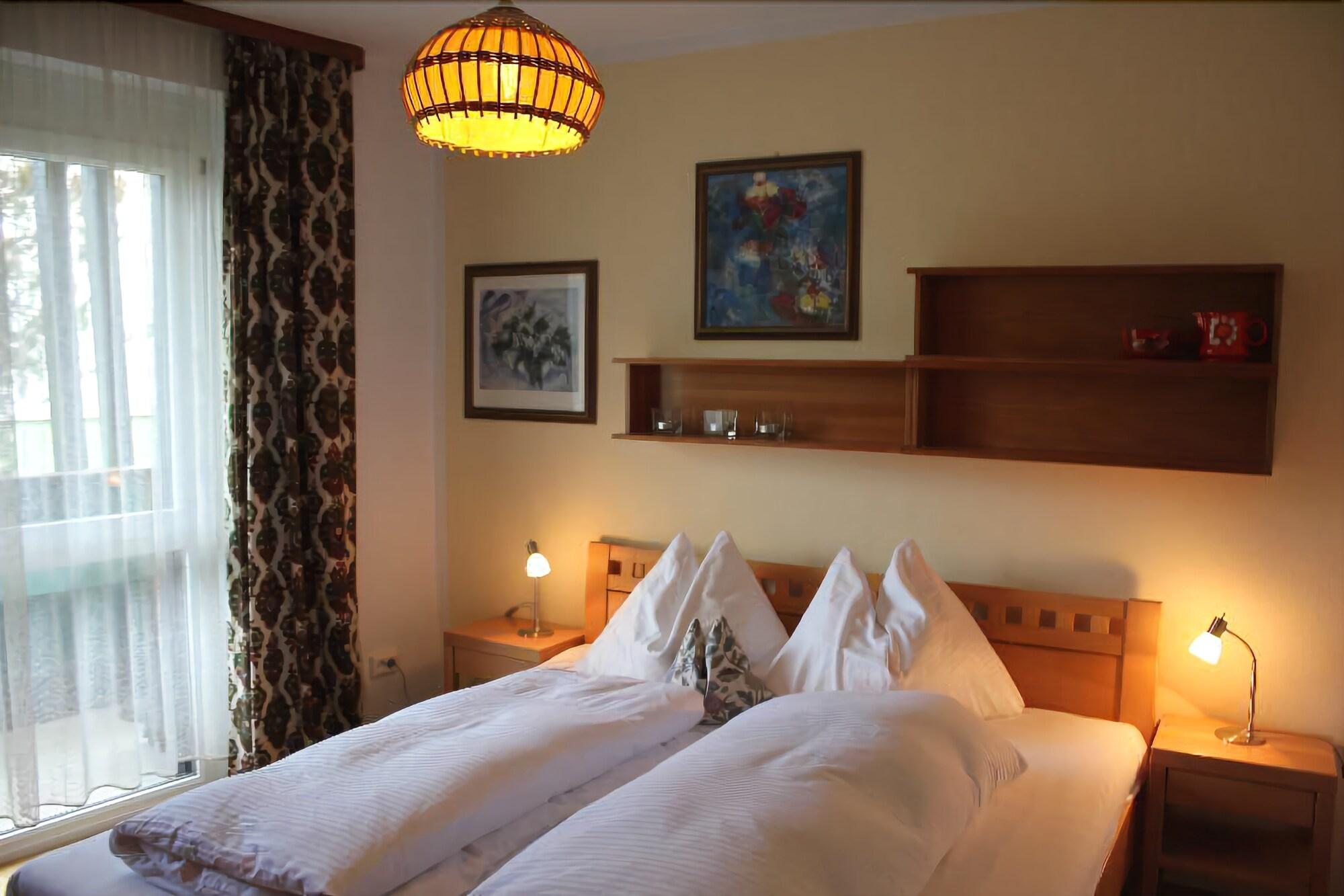 Appartementanlage Thermenblick Ski In & Ski Out Бад Кляйнкирххайм Экстерьер фото